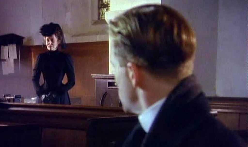 جنت گوس در زن سیاه‌پوش،1989، The Woman in Black  - ارواح