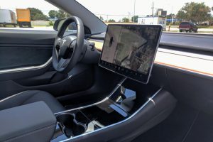 Tesla Model 3 یکی از بهترین ماشین های 2020