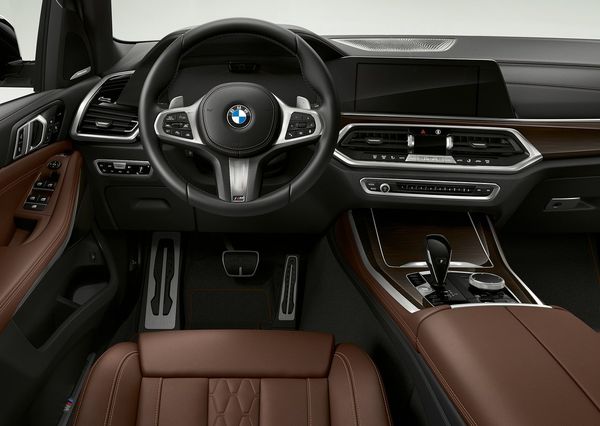 BMW-X5_xDrive45e_iPerformance-2019 (4)