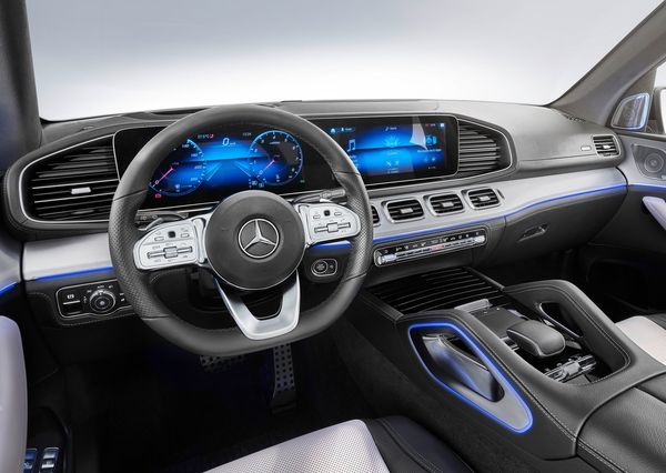 Mercedes-Benz-GLE-2020 (29)