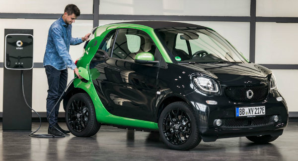 smart-fortwo-electric-drive-0